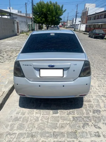 Ford Fiesta Sed. 1.6 8V Flex 4P 2011
