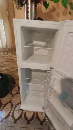 Mini Geladeira HQ 150 litros - 1 semana de uso