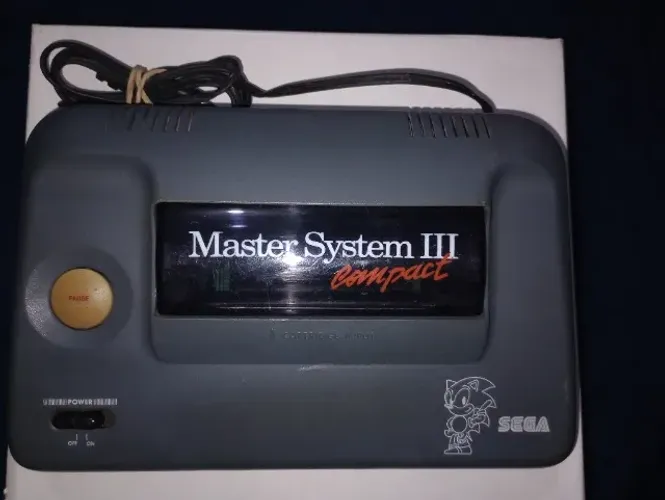 Videogame Sega Master System III Compact - Relíquia Retrô / Colecionador