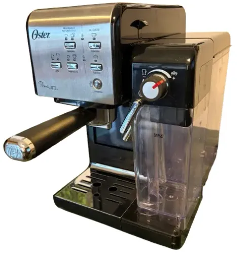 Cafeteira Oster Primalatte Bvstem6701 Expresso Inox/preta 220v