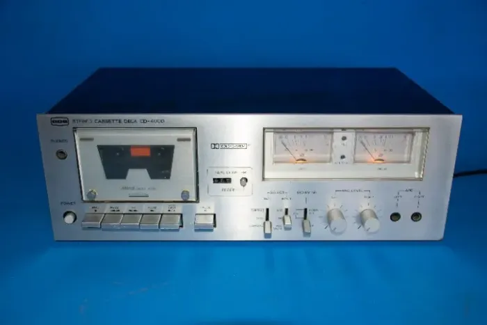 Gravador CASSETE DECK CCE CD4000