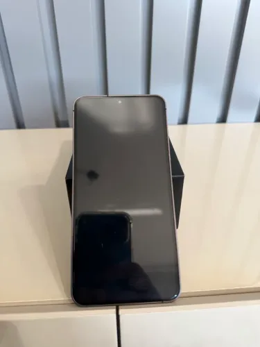 Samsung s24