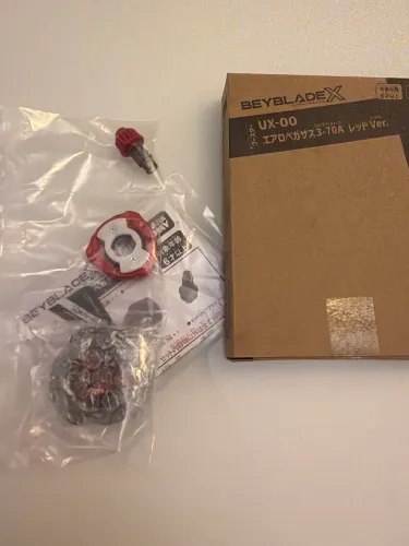 Faço envio: Aero Pegasus Red ver. Beyblade X