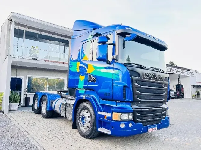 Caminhão Iveco STRALIS 600-S44T TB 6x2 2p