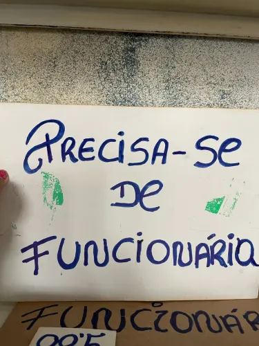 Preciso de Auxiliar de a produção