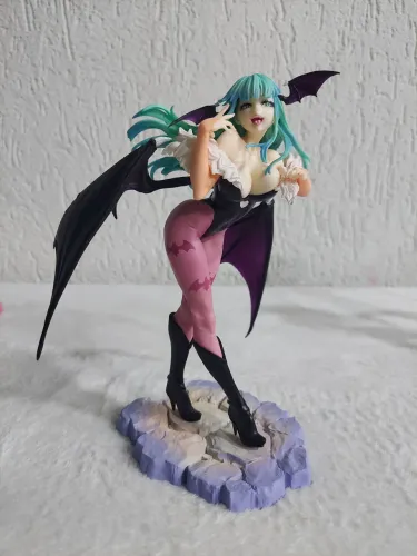 Figura Darkstalkers Morrigan Bishoujo Kotobukiya 1/7