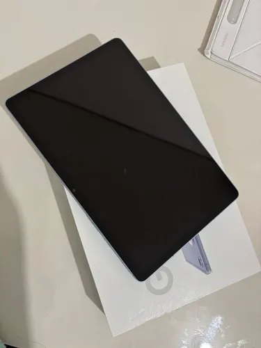 ? Samsung Galaxy Tab S10 FE 128GB + S Pen + Capa 