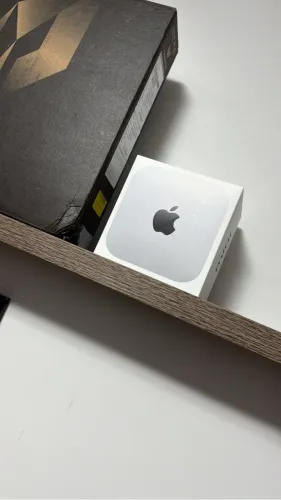 Mac Mini M4 16/256GB + Magic Mouse Apple + Dongle Ugreen p/ USB