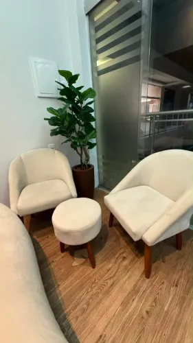 Kit Poltronas + Puff