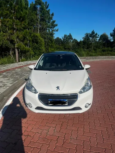Peugeot 208 Griffe 1.6 Flex 16V 5P Aut. 2016