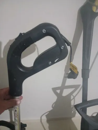 MAQUINA ROÇADEIRA