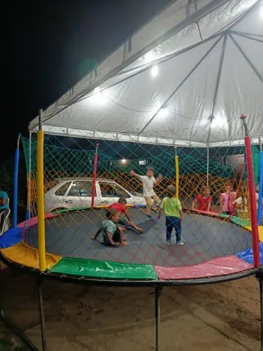 Cama elástica / pula pula 4.30