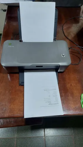 Impressora HP Deskjet 1000 sem tinta