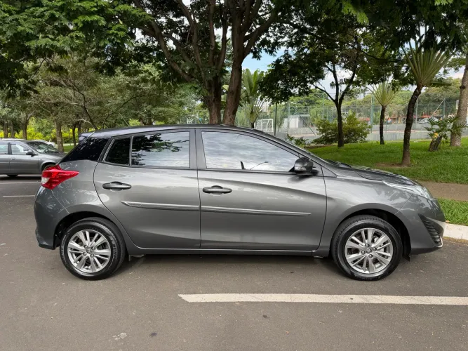 Toyota Yaris XL Plus Con. 1.5 Flex 16V 5P AUT 2021
