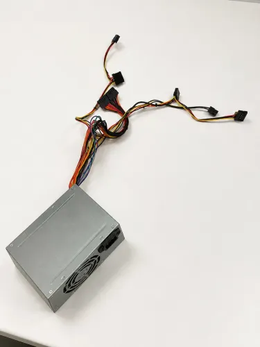 Fonte TGT 200w