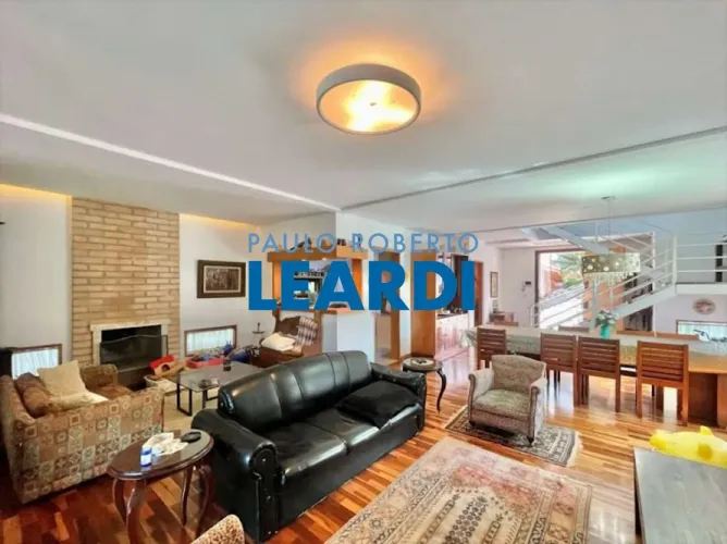 CASA EM CONDOMÍNIO - CHÁCARA DAS PAINEIRAS - SP