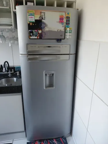 Vendo geladeira eletrolux