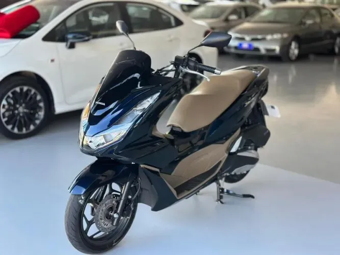 HONDA PCX 160 DLX ABS 2025