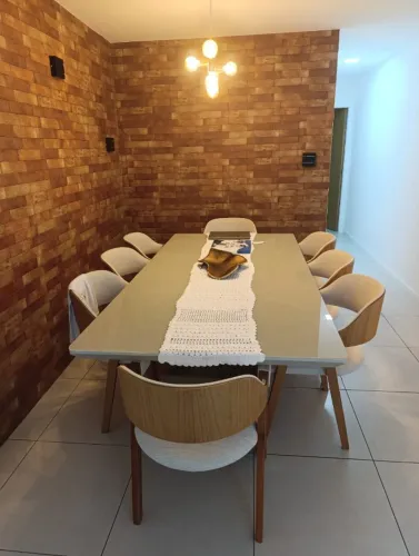 MESA DE JANTAR 8 LUGARES NOVA