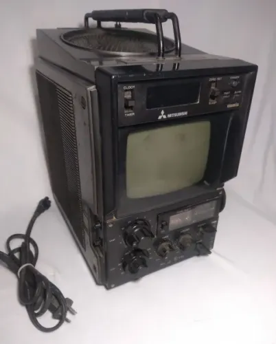 Magnífica e Rara TV Receiver - Portátil da Mitsubishi - Modelo: BB-0580k
