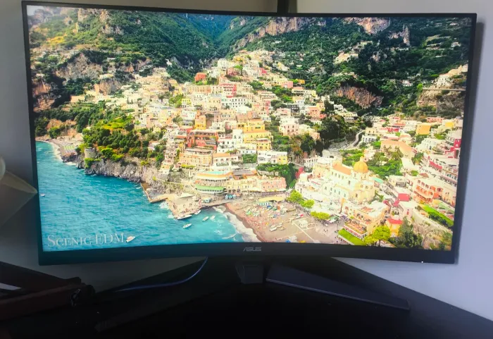 Monitor Gamer Asus TUF 31.5" 165Hz - Perfeito Estado