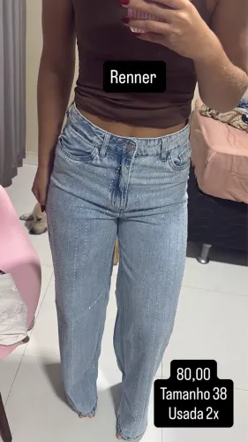 Calça jeans com brilhos