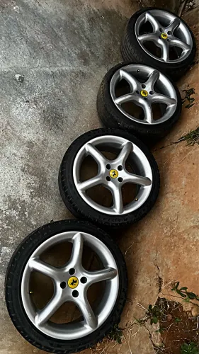 RODA ARO 17 completa