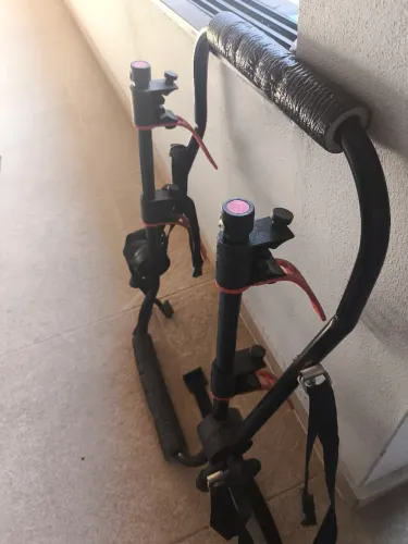 Suporte para 2 bicicletas para vender rápido