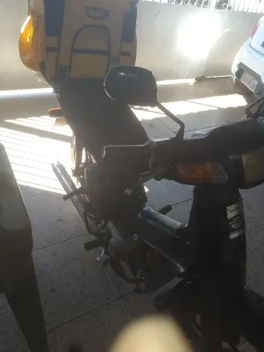Vendo moto leilão Traxx 50cc 2.300