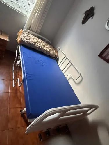 Cama hospitalar