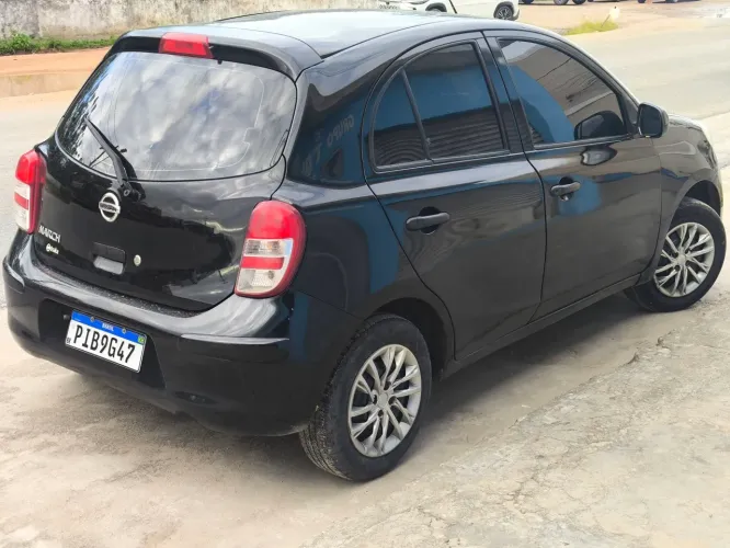 Nissan March 1.0 16V Flex Fuel 5P 2015