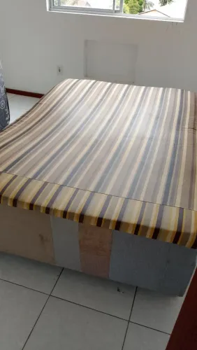 Vendo cama box conjugada