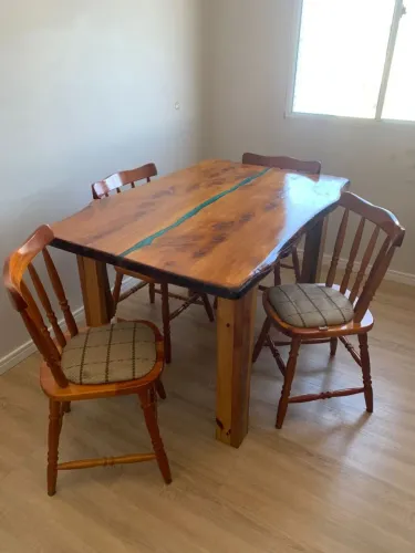 Mesa rústica 
