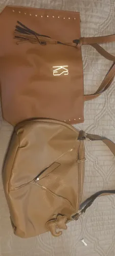 Combo: 2 bolsas novas por R$100!