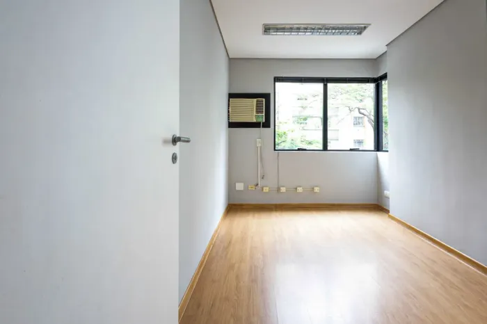 Sala comercial na Rua São Vicente de Paulo, 95 - Cj. 11 35 m²