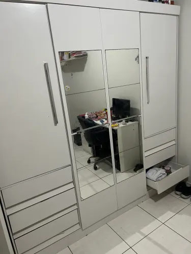 Guarda roupa