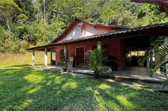 CASA À VENDA NO BOQUEIRÃO | RIO BONITO RJ