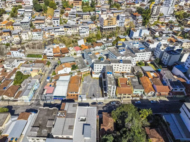 Terreno com alto potencial construtivo no São Mateus para venda
