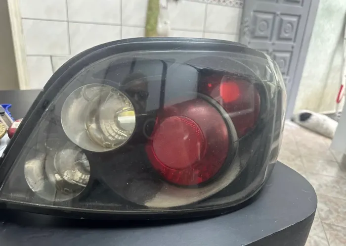 Par de lanternas peugeot