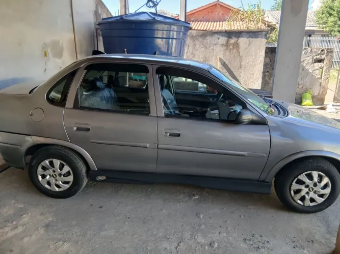 Chevrolet Corsa Sedan Super Milenium 1.0 MPFI 16V 2001