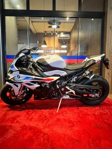 BMW S 1000 RR