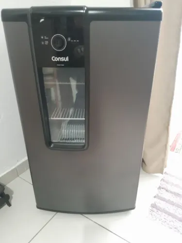 Cervejeira consul titanium,82L