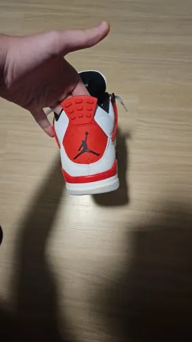Tênis Jordan/ Nike