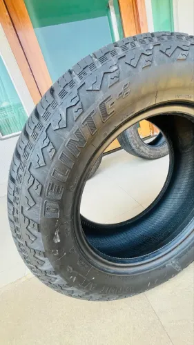 Pneus/DELINTE/265-60-18/camionetes/70% borracha/02 pneus/valor simbólico 