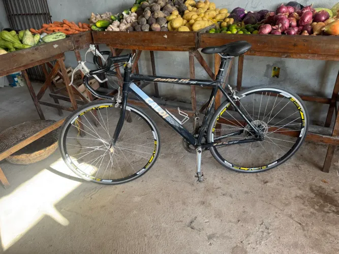Bicicleta caloi speed semi nova