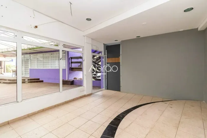 Loja com 198 m² e Estrutura Completa para Alugar no Campo Comprido | Ref 325