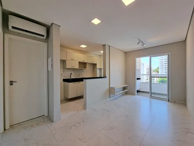 Apartamento STUDIO todo planejado, acabamento IMPECÁVEL, todo planejado e localização exce