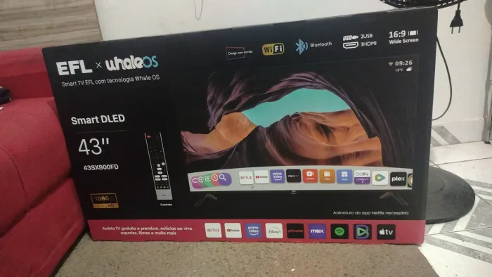 Vendo tv nova na caixa 860