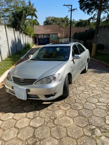 Toyota Camry XLE 3.0 24V 186cv 2004