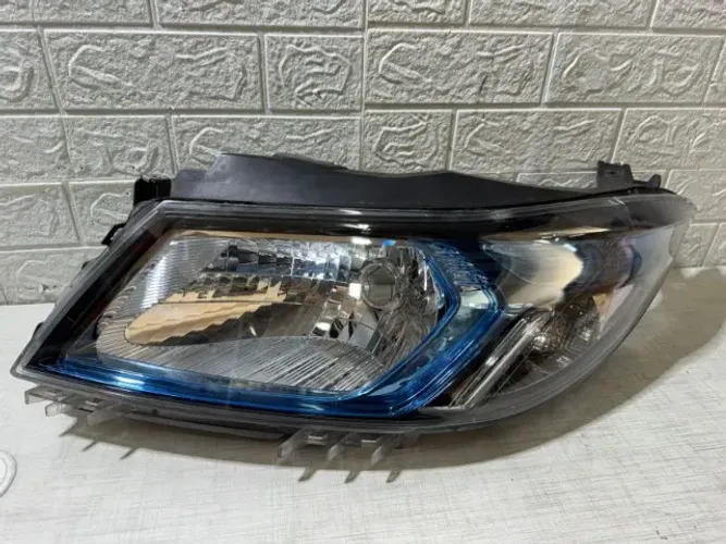 Farol esquerdo Onix 2013 14 15 16 17 18 2019 original azul